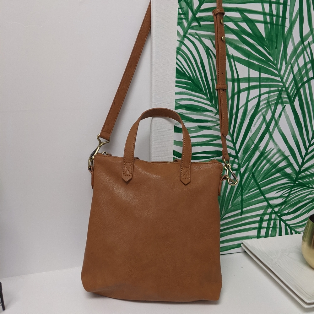 Antik Kraft Crossbody Strap Bag